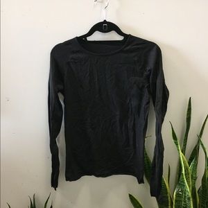 Black lululemon "time warp" long sleeve